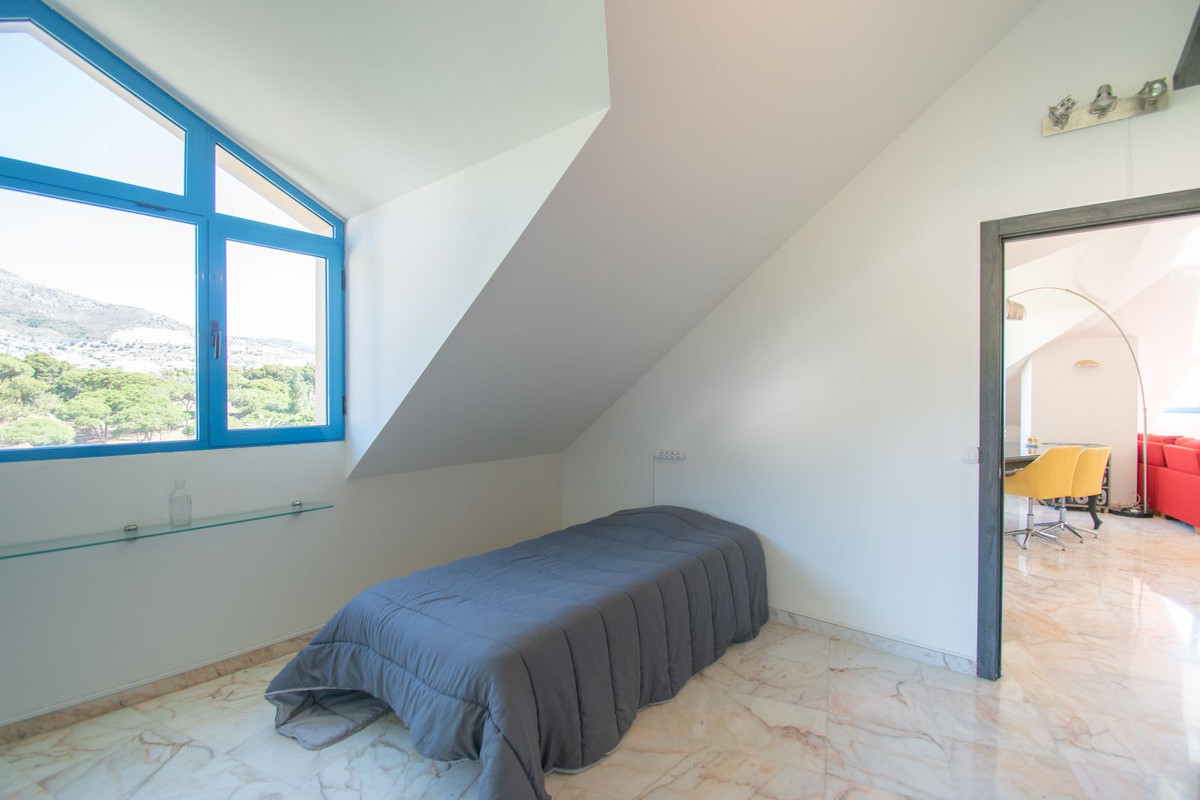 5 Bed Apartment for sale in Torrequebrada Costa Del Sol, Málaga, Spain