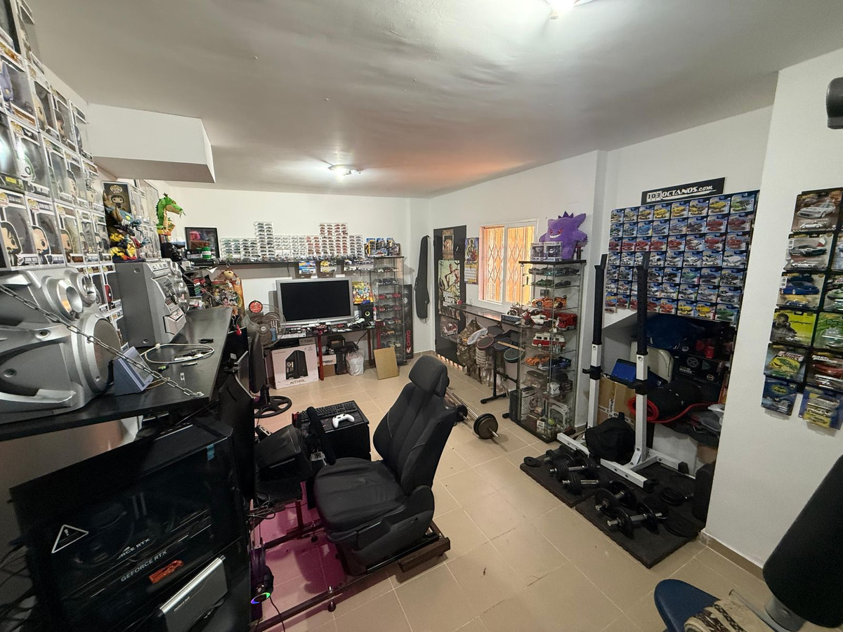 Se vende Apartamento Planta Baja de 3 dormitorios en Costa Del Sol, Málaga, España