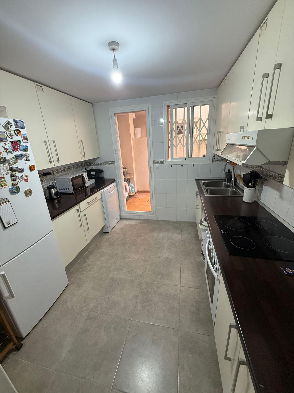 Se vende Apartamento Planta Baja de 3 dormitorios en Costa Del Sol, Málaga, España