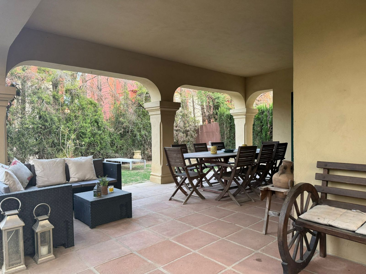 Se vende Pareada de 4 dormitorios en Costa Del Sol, Cadiz, España