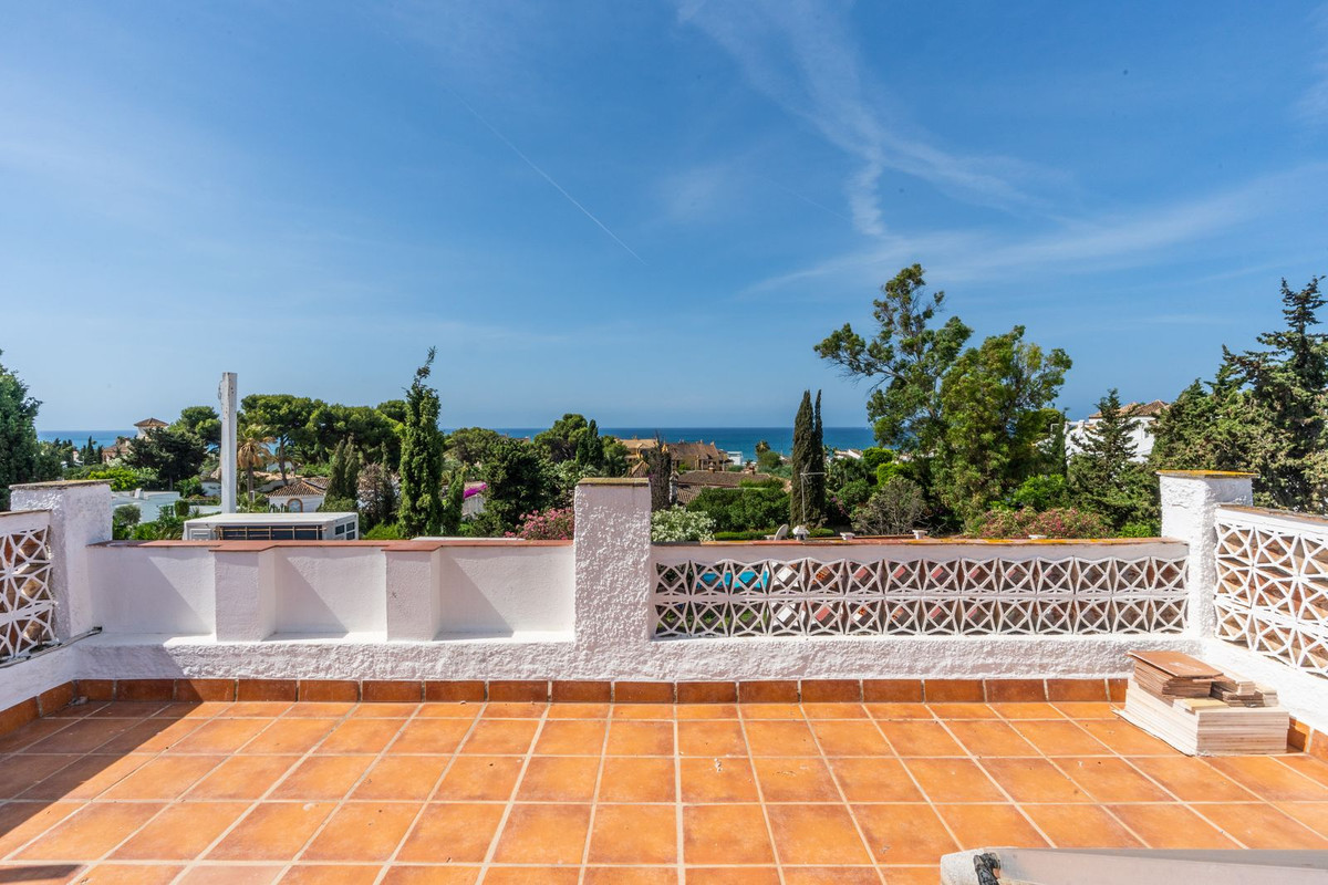 2 Bed Townhouse for sale in Costabella Costa Del Sol, Málaga, Spain