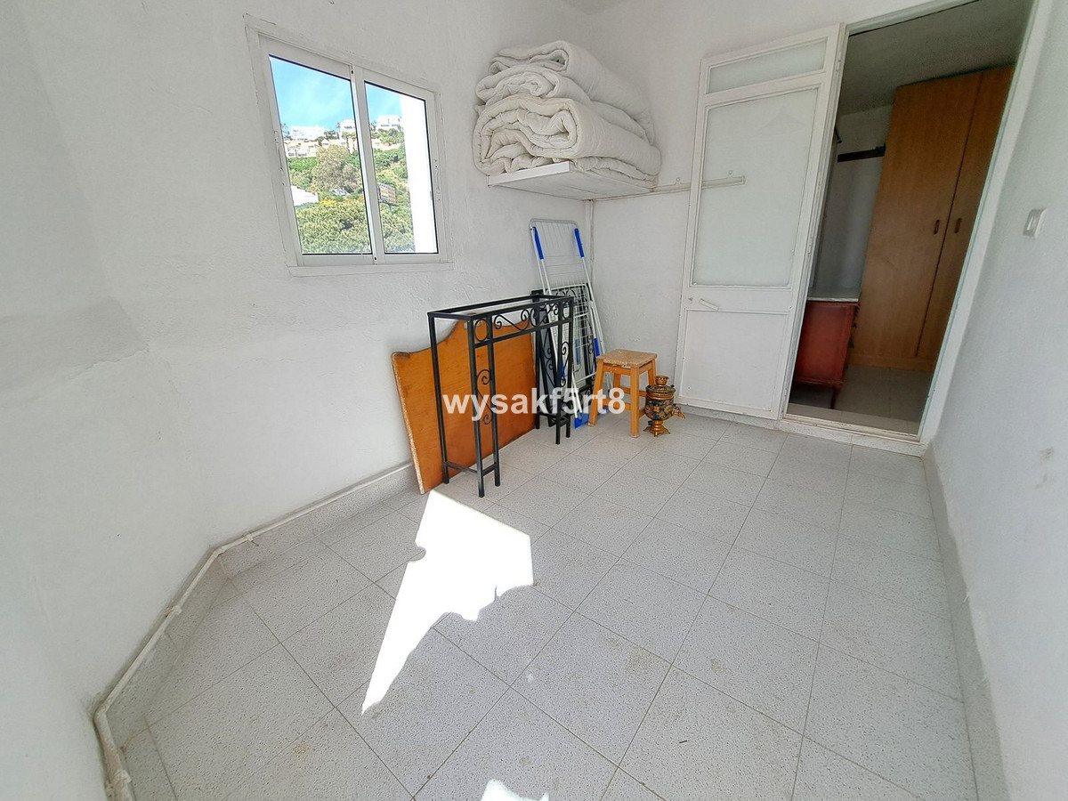 3 Bed Townhouse for sale in La Duquesa Costa Del Sol, Málaga, Spain