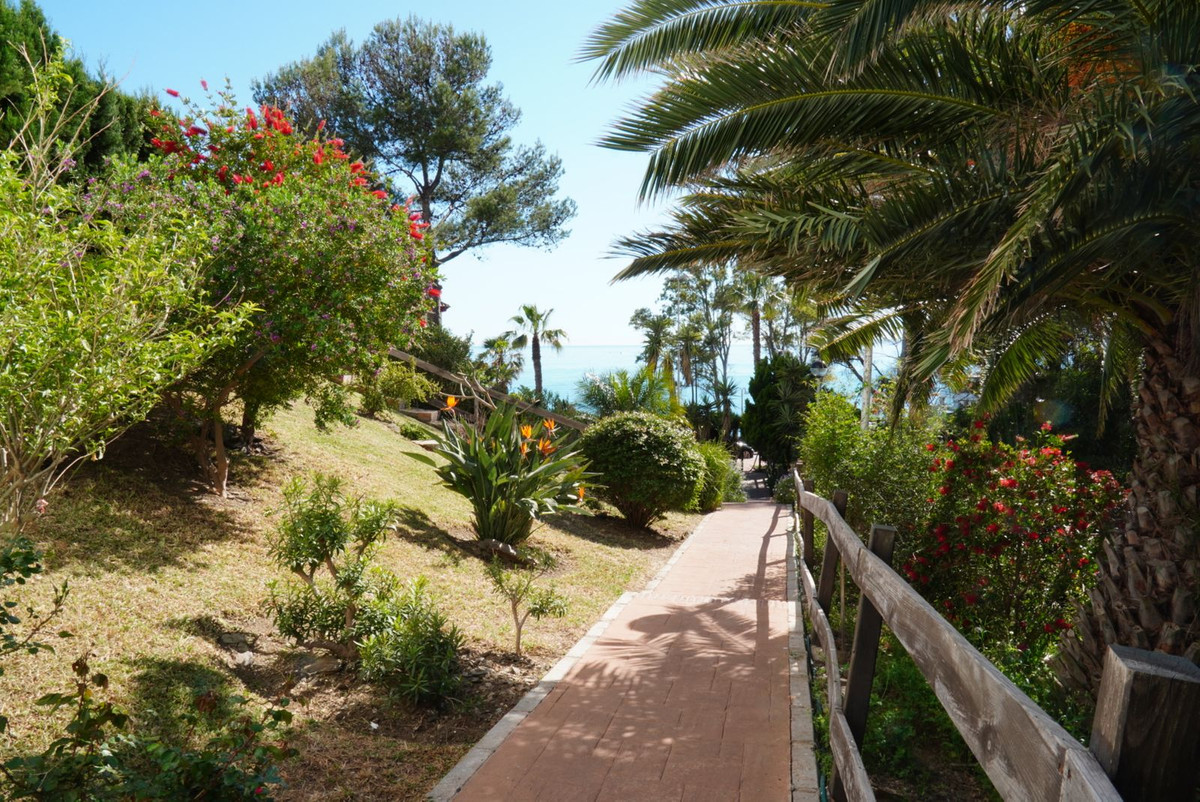 Se vende Apartamento Planta Media de 1 dormitorios en Costa Del Sol, Málaga, España