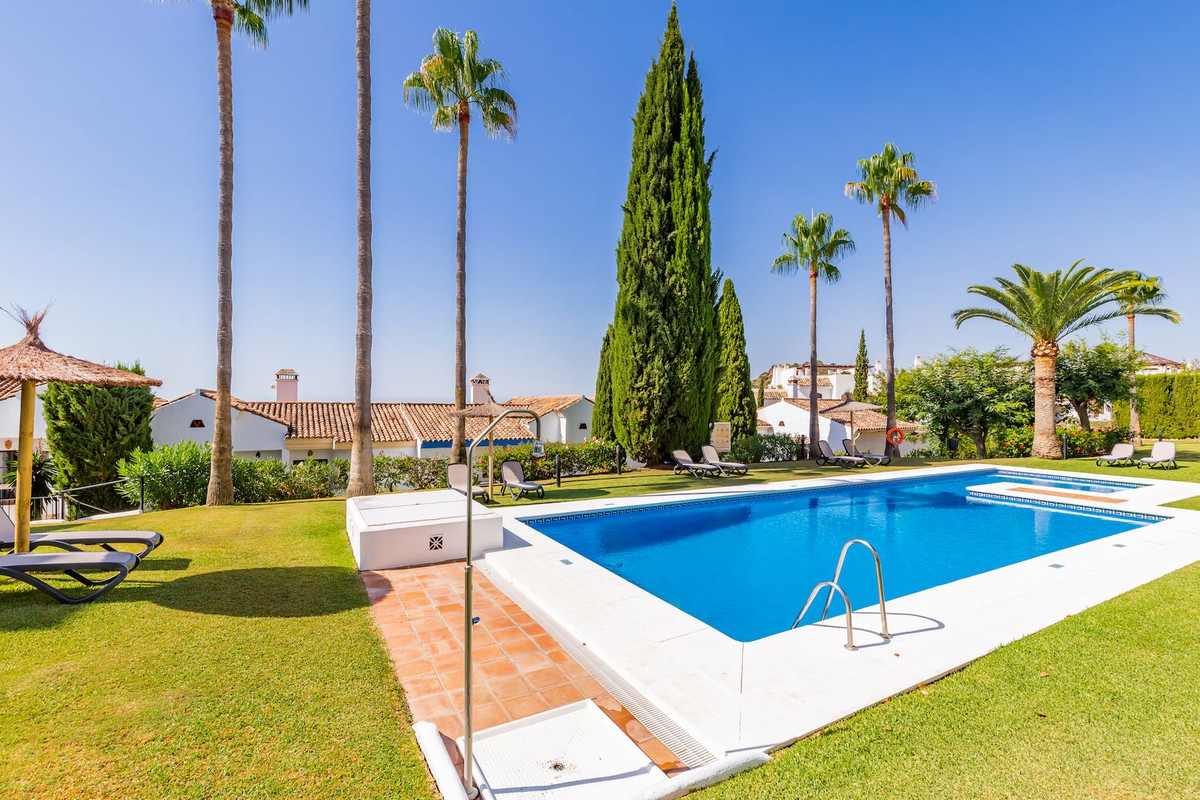 2 Bed Townhouse for sale in Los Arqueros Costa Del Sol, Málaga, Spain