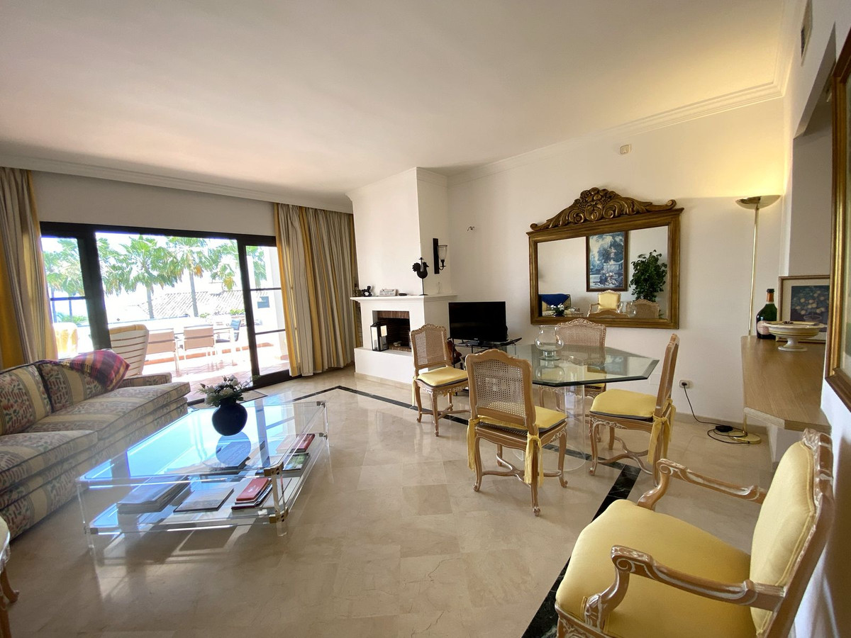 2 Bed Townhouse for sale in Los Arqueros Costa Del Sol, Málaga, Spain