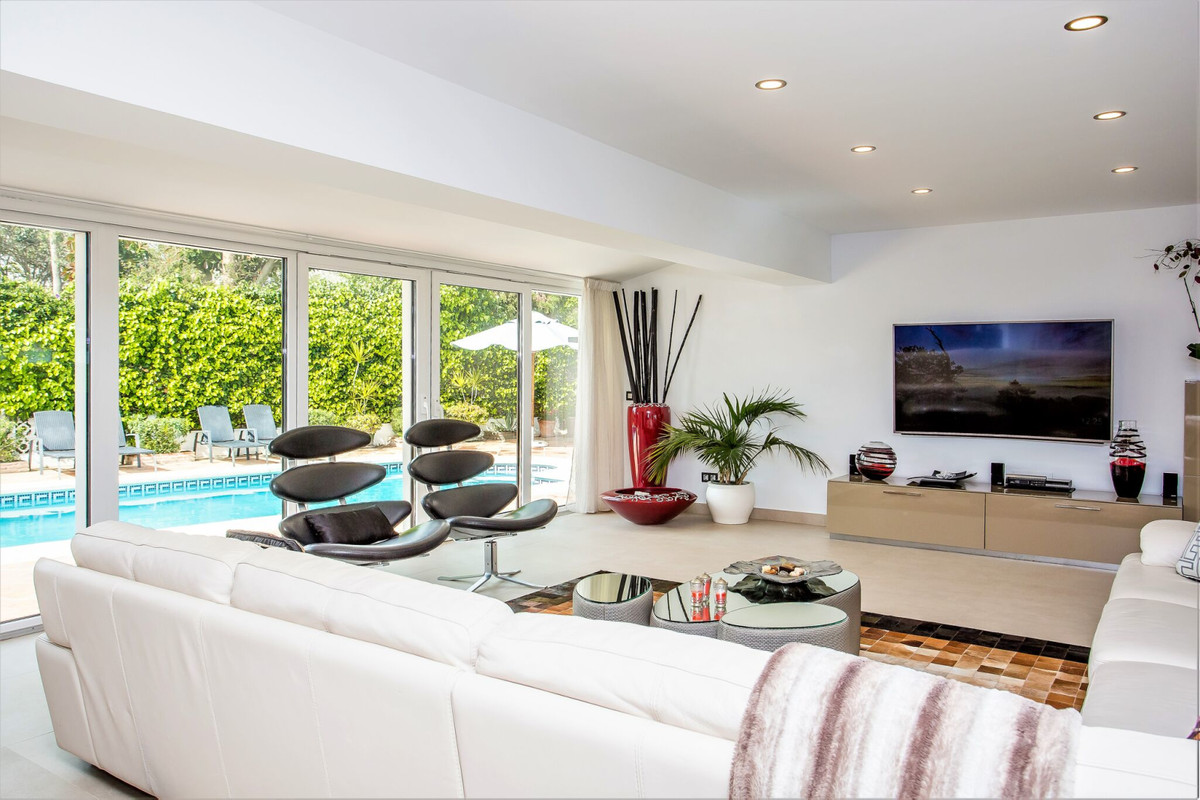 Se vende Villa - Chalet de 7 dormitorios en Costa Del Sol, Málaga, España