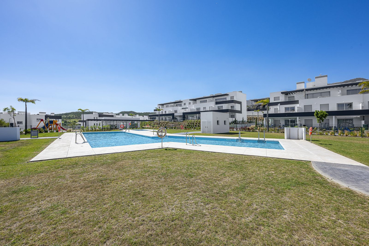 Se vende Apartamento Planta Baja de 2 dormitorios en Costa Del Sol, Málaga, España
