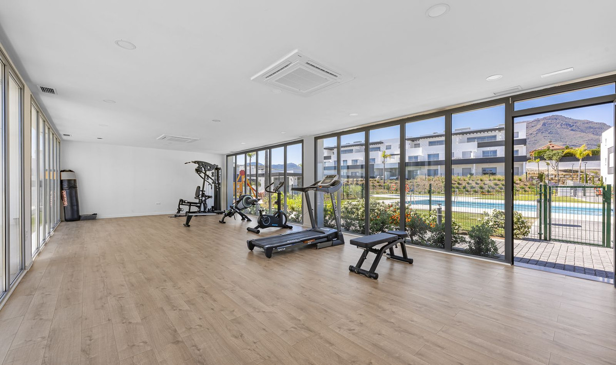 Se vende Apartamento Planta Baja de 2 dormitorios en Costa Del Sol, Málaga, España