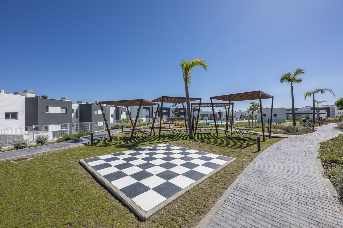 Se vende Apartamento Planta Baja de 2 dormitorios en Costa Del Sol, Málaga, España