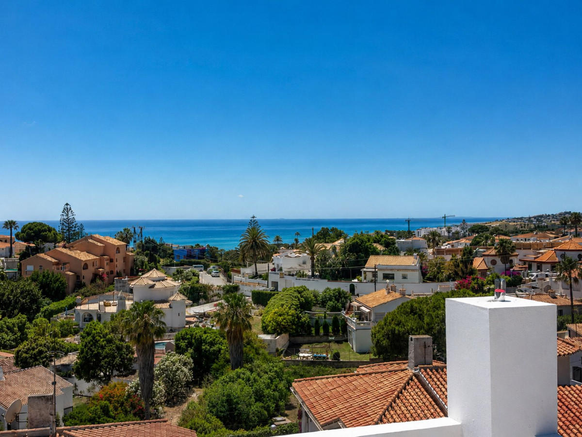 4 Bed Townhouse for sale in El Faro Costa Del Sol, Málaga, Spain