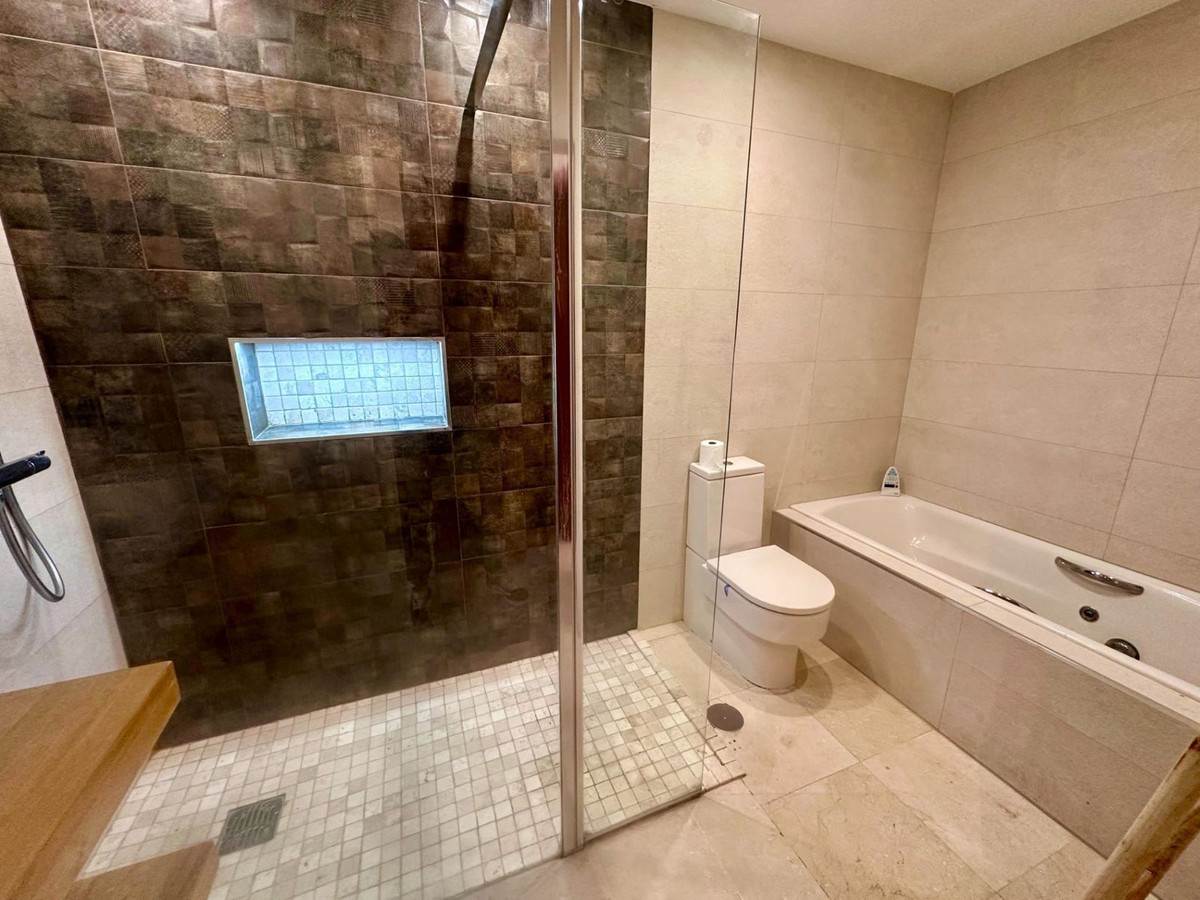 Se vende Adosada de 3 dormitorios en Costa Del Sol, Málaga, España