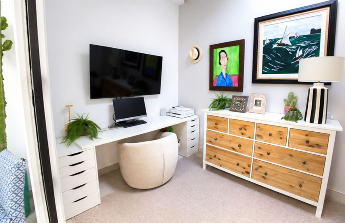 2 Bed Apartment for sale in Estepona Costa Del Sol, Málaga, Spain