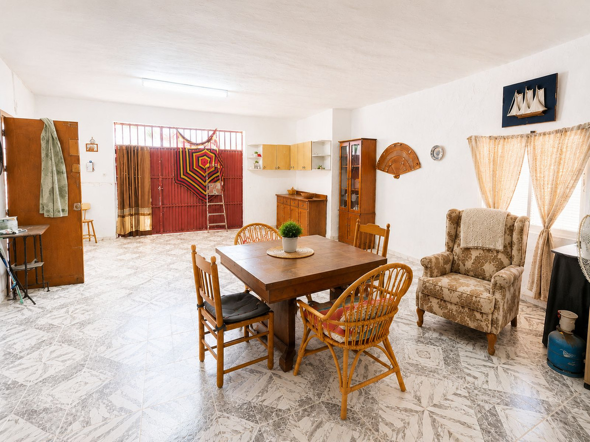 Se vende Pareada de 4 dormitorios en Costa Del Sol, Málaga, España
