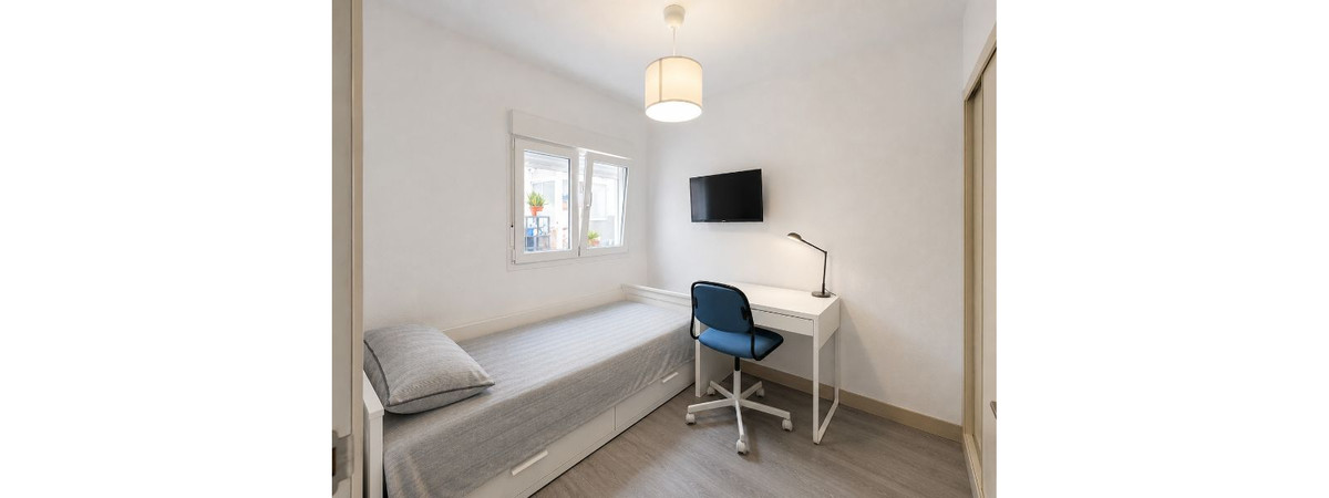 Se vende Apartamento Planta Media de 3 dormitorios en Costa Del Sol, Málaga, España