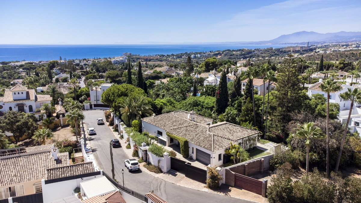 Se vende Villa - Chalet de 4 dormitorios en Costa Del Sol, Málaga, España