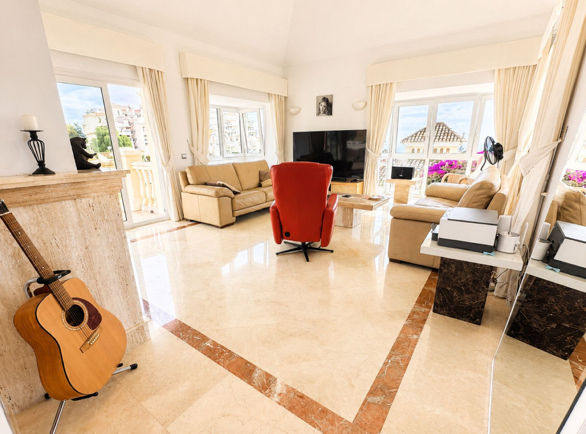 Se vende Villa - Chalet de 3 dormitorios en Costa Del Sol, Málaga, España