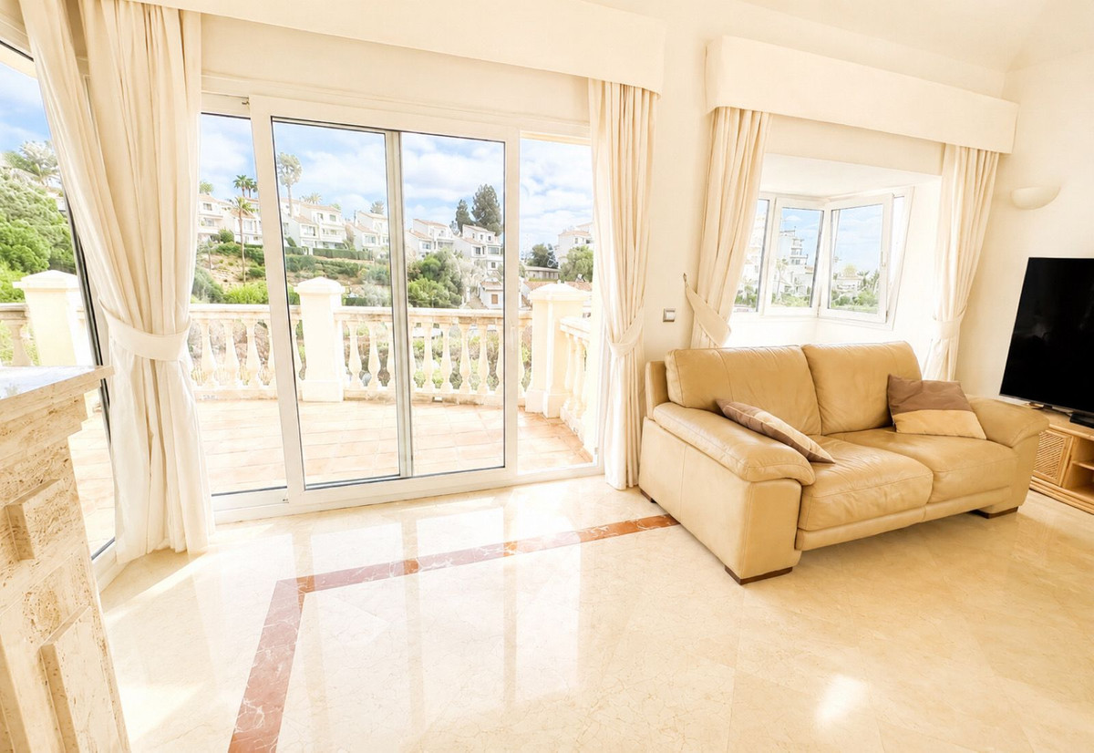 Se vende Villa - Chalet de 3 dormitorios en Costa Del Sol, Málaga, España