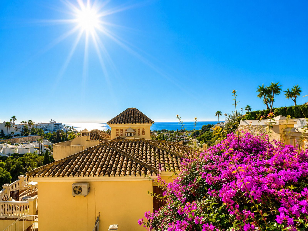 Se vende Villa - Chalet de 3 dormitorios en Costa Del Sol, Málaga, España