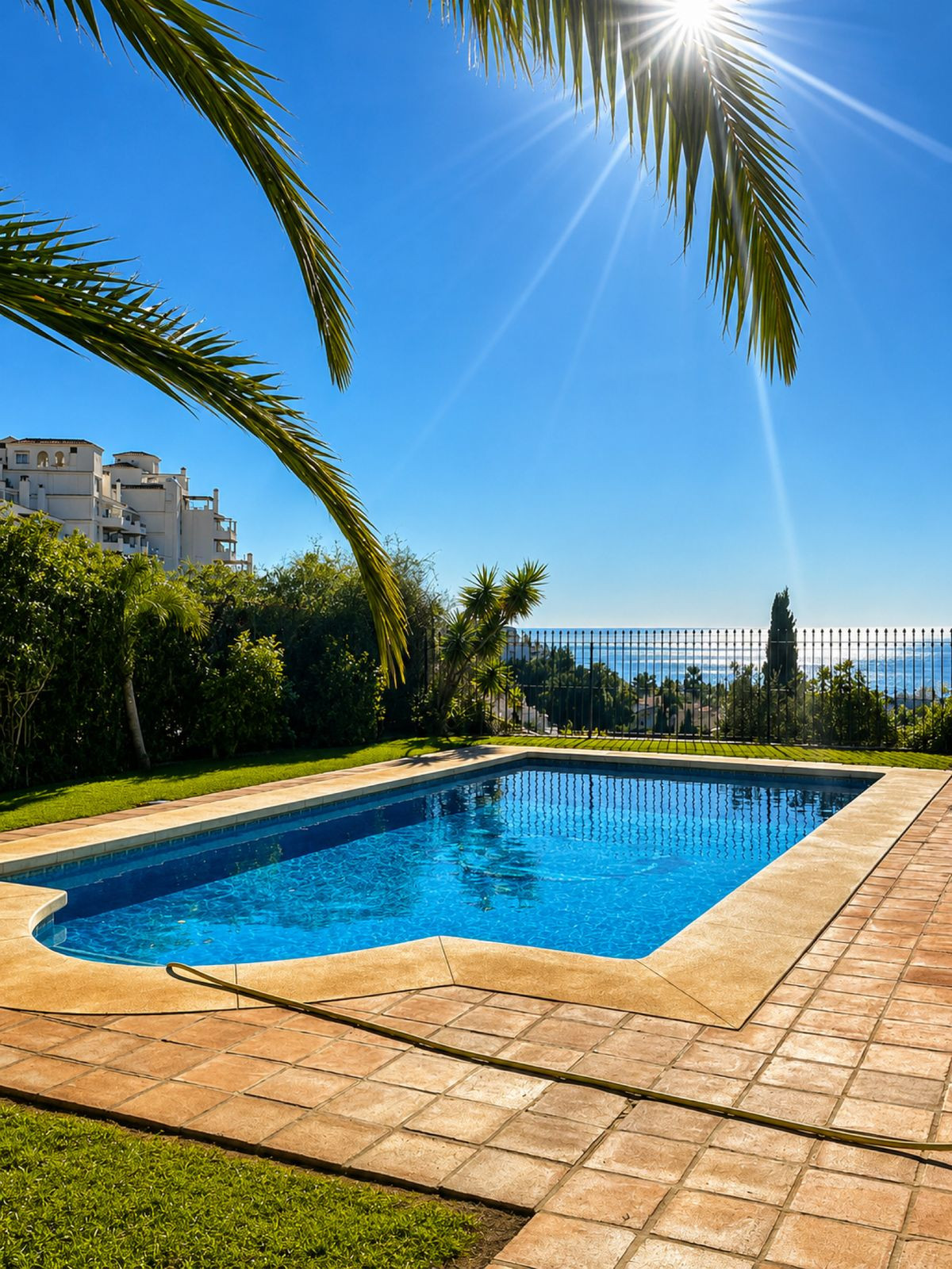Se vende Villa - Chalet de 3 dormitorios en Costa Del Sol, Málaga, España