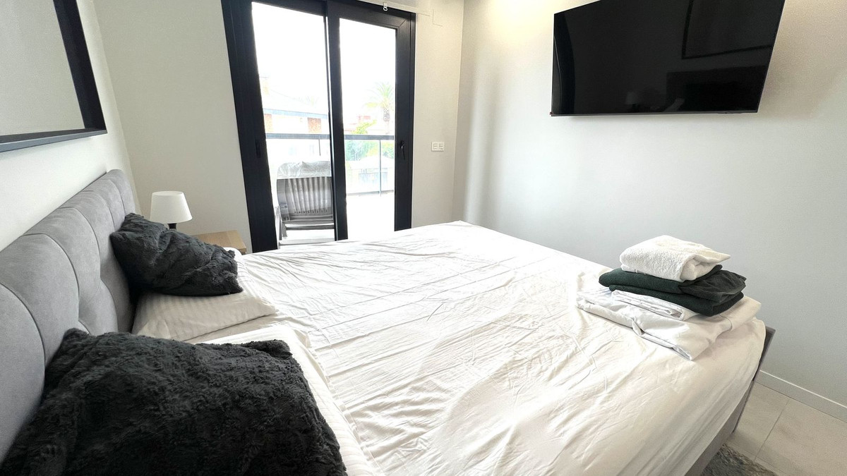 2 Bed Apartment for sale in Pilar De La Horadada Costa Blanca, Alicante, Spain