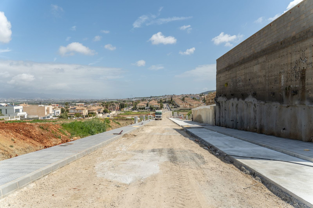 Se vende Terreno Urbano  en Costa Del Sol, Málaga, España