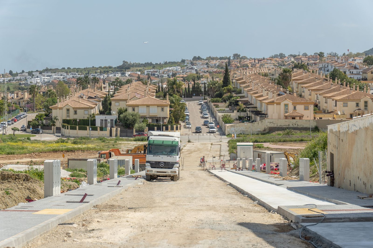Se vende Terreno Urbano  en Costa Del Sol, Málaga, España