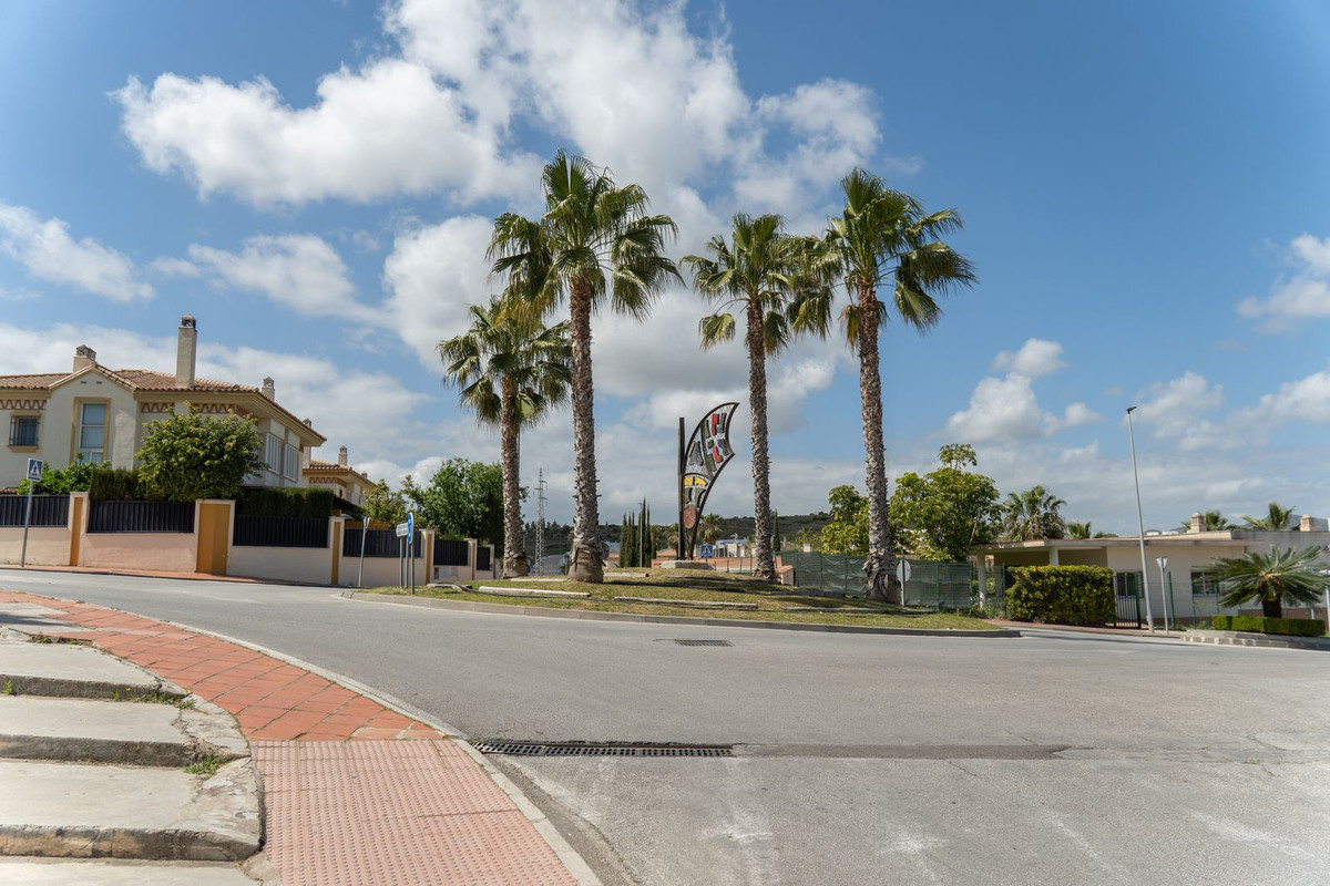 Se vende Terreno Urbano  en Costa Del Sol, Málaga, España
