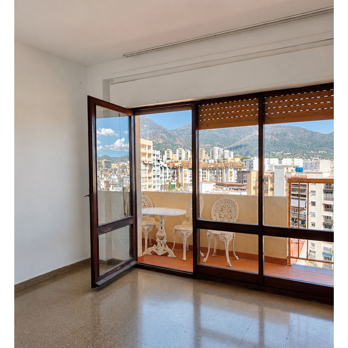 3 Bed Apartment for sale in Marbella Costa Del Sol, Málaga, Spain
