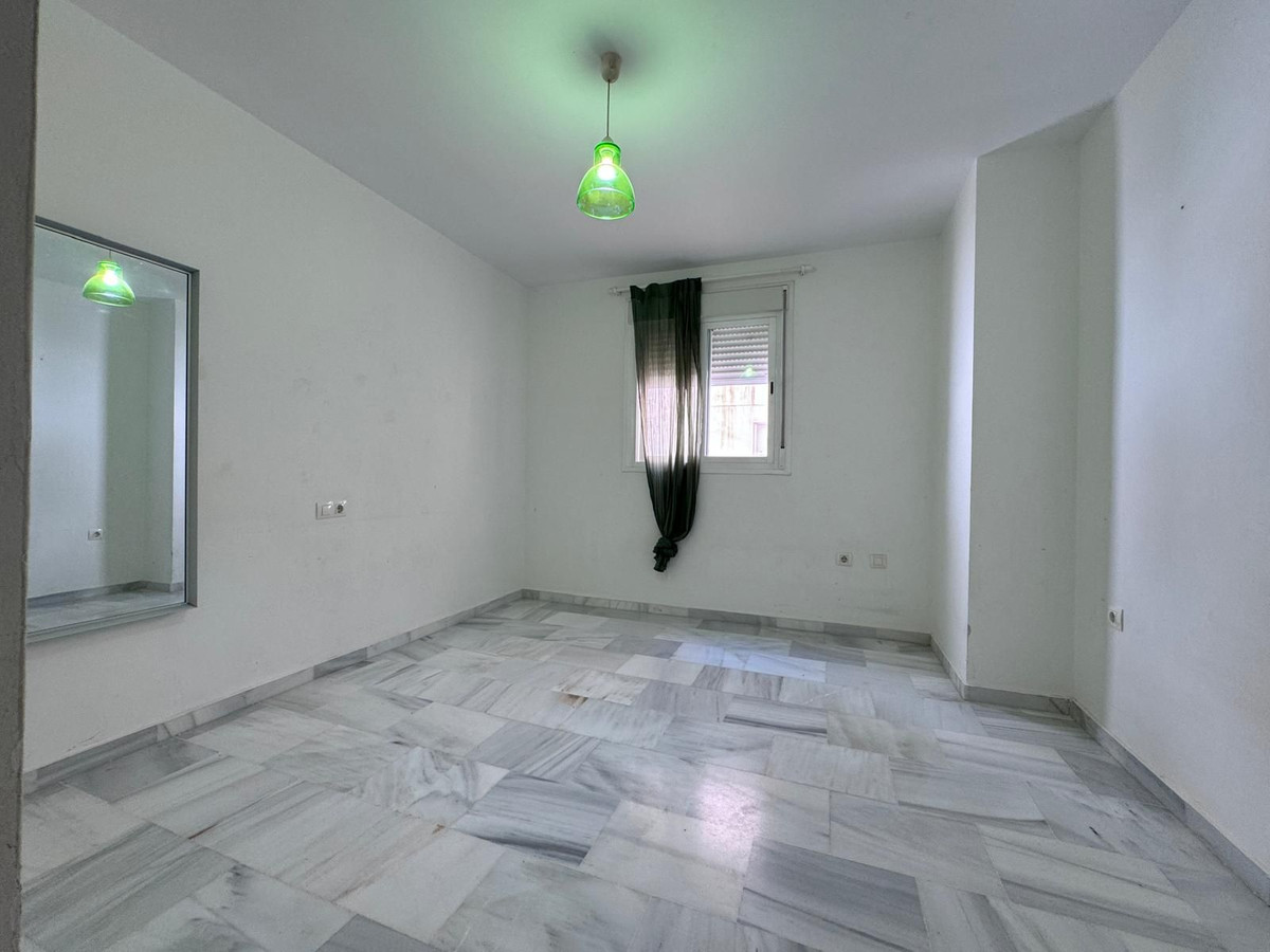 2 Bed Apartment for sale in Las Lagunas Costa Del Sol, Málaga, Spain