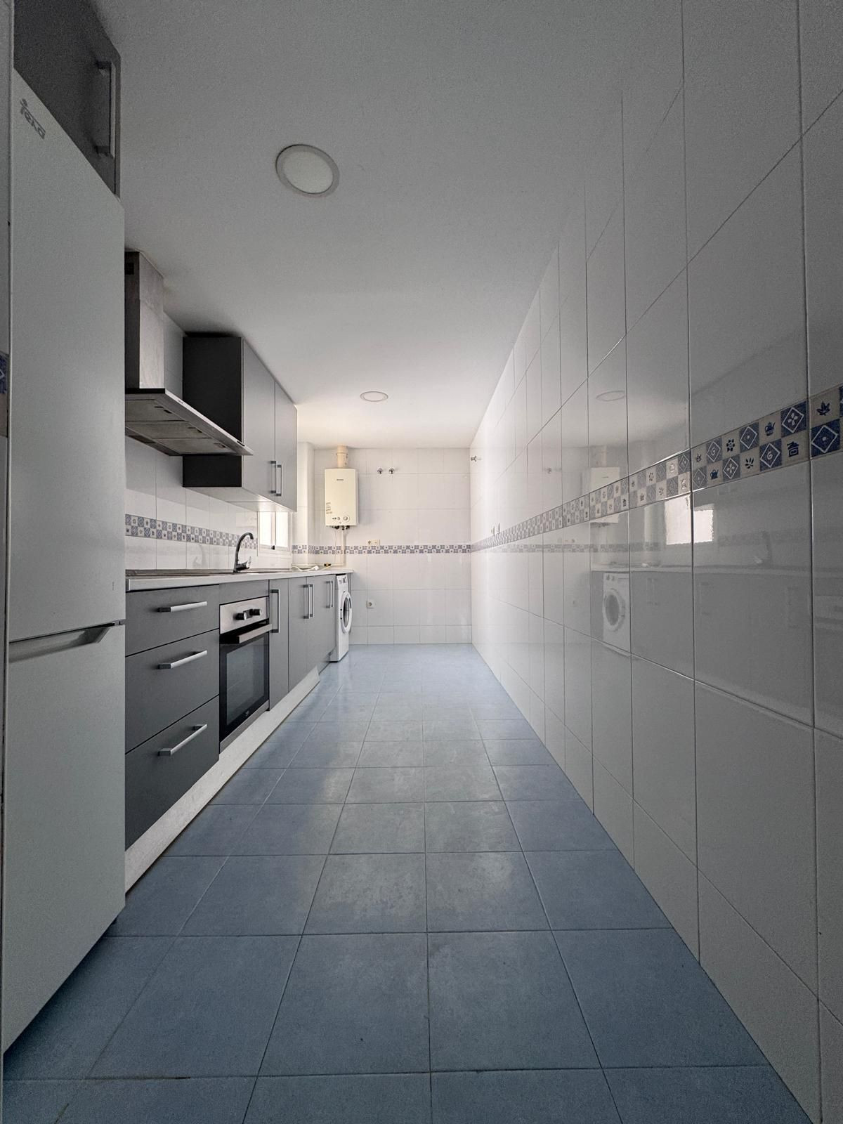 2 Bed Apartment for sale in Las Lagunas Costa Del Sol, Málaga, Spain