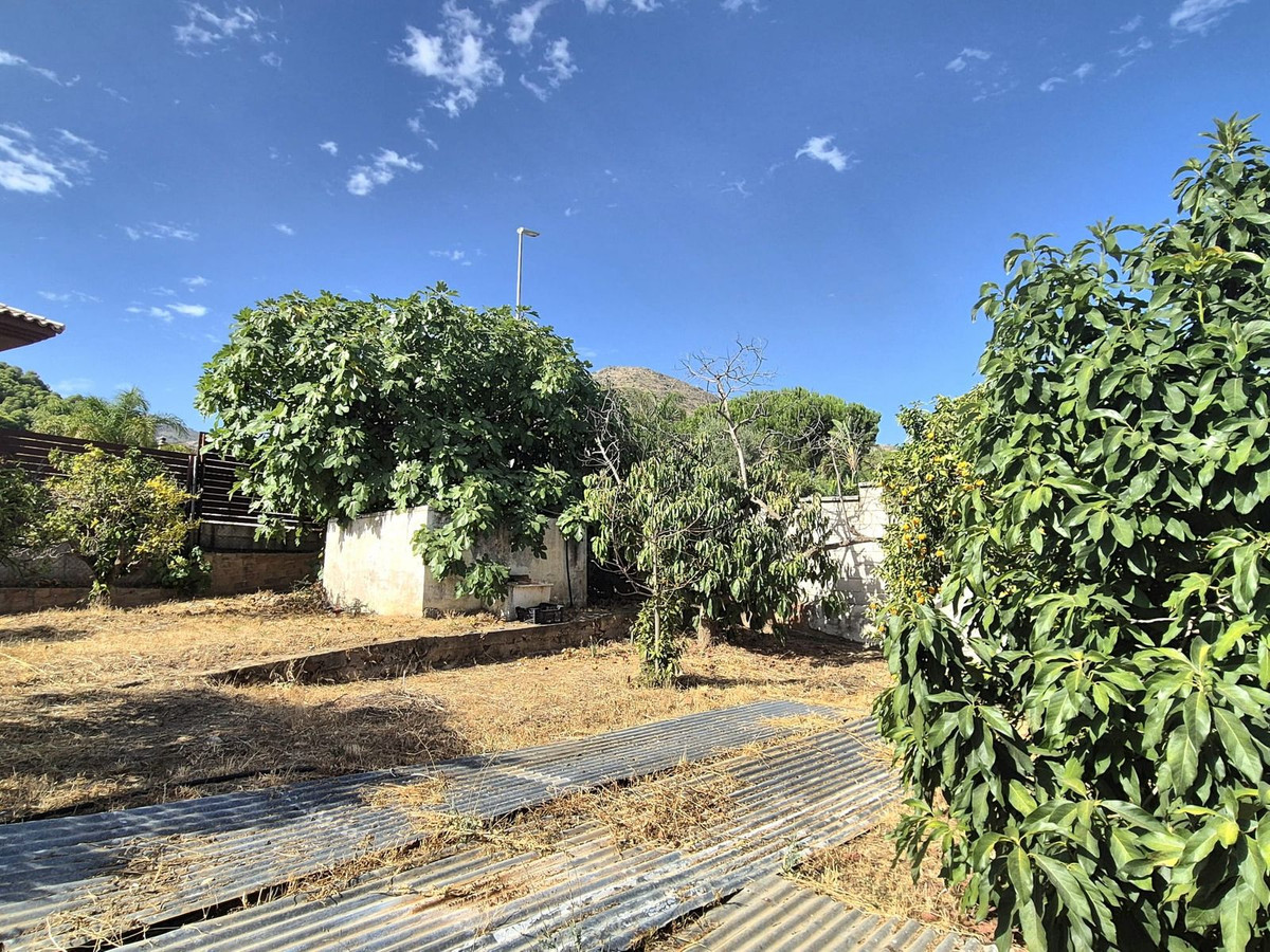 5 Bed Townhouse for sale in Alhaurín De La Torre Costa Del Sol, Málaga, Spain