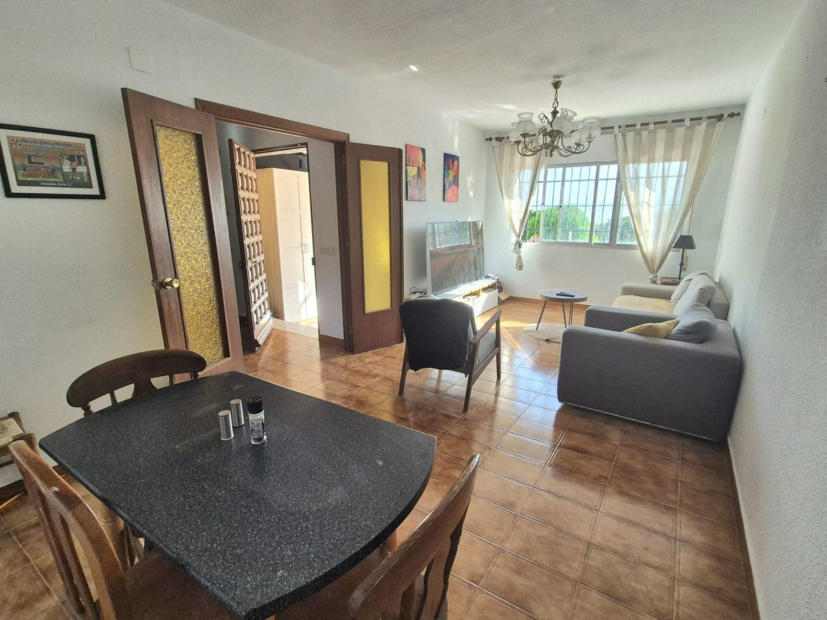 5 Bed Townhouse for sale in Alhaurín De La Torre Costa Del Sol, Málaga, Spain