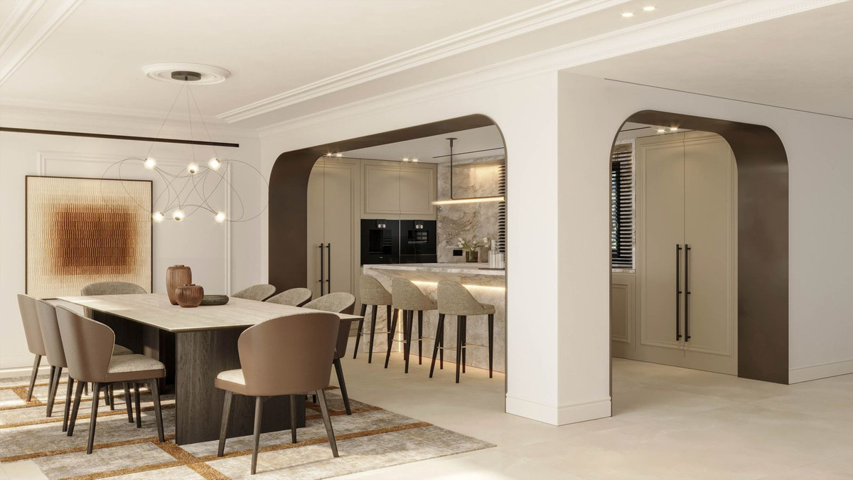 4 Bed Townhouse for sale in Nueva Andalucía Costa Del Sol, Málaga, Spain