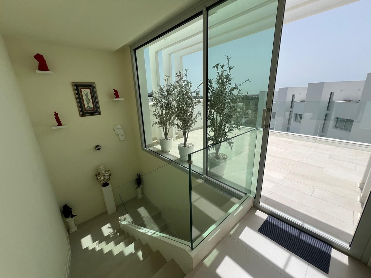 3 Bed Townhouse for sale in Sotogrande Costa Del Sol, Cádiz, Spain