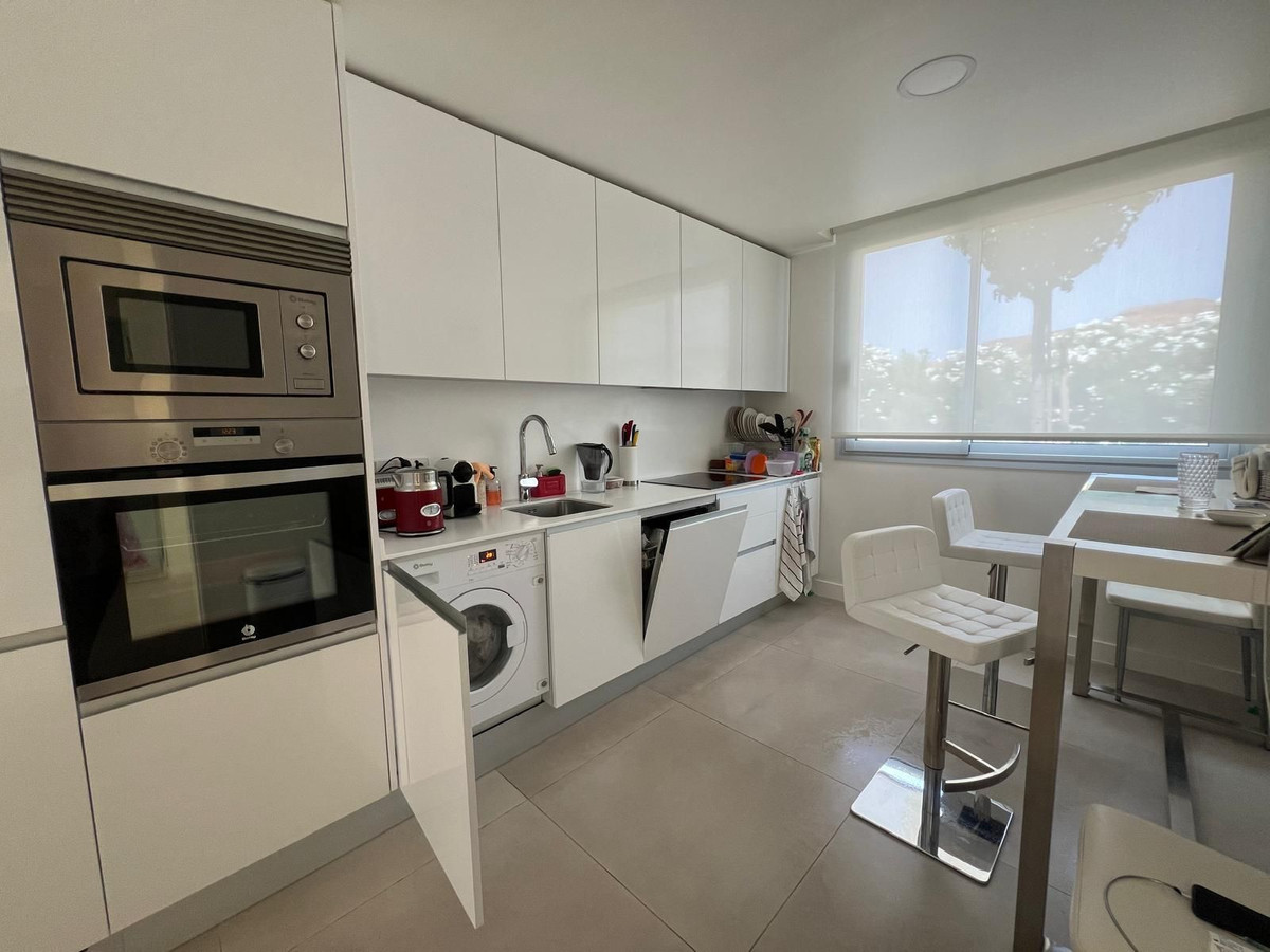 3 Bed Townhouse for sale in Sotogrande Costa Del Sol, Cádiz, Spain