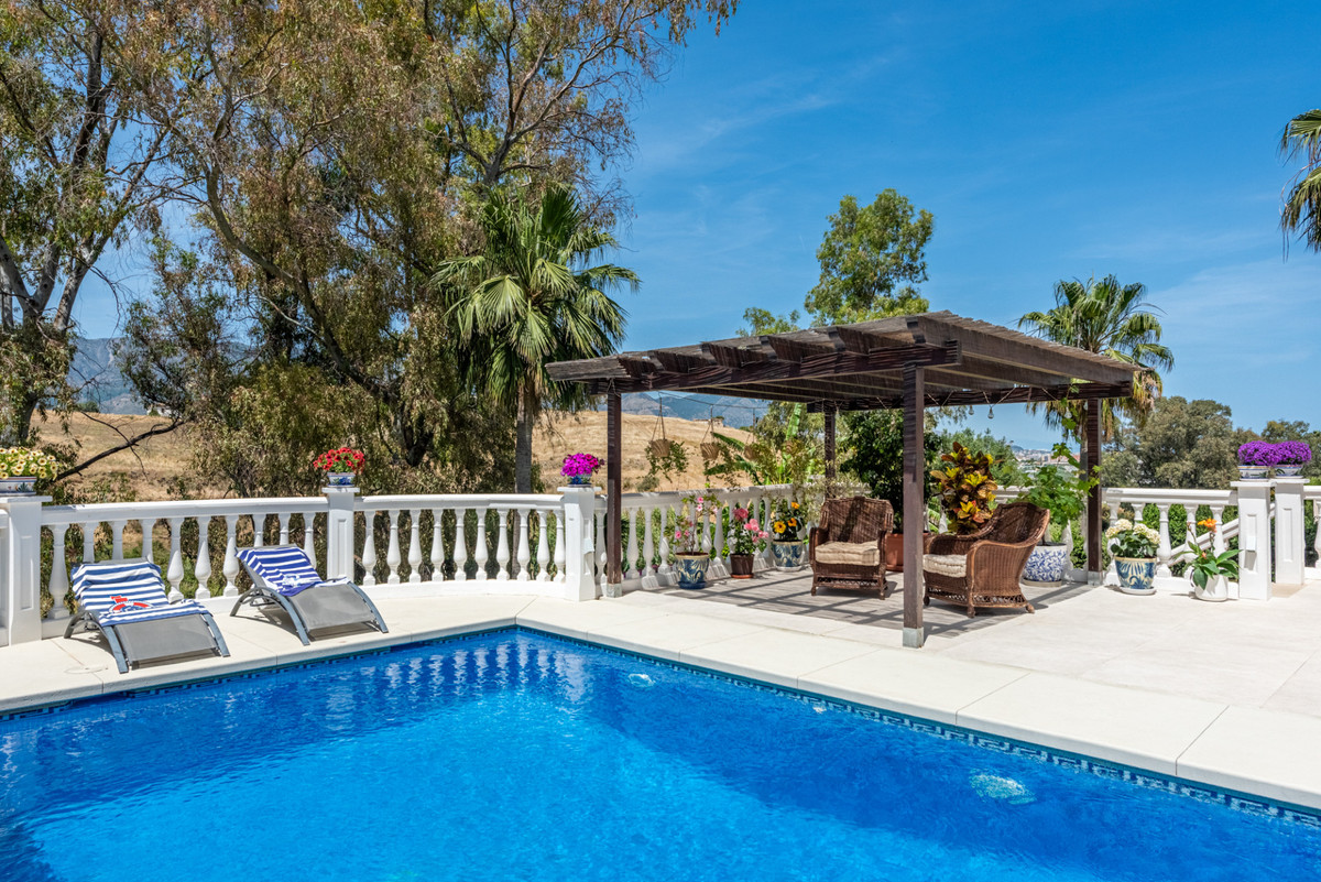 5 Bed Townhouse for sale in Mijas Costa Del Sol, Málaga, Spain