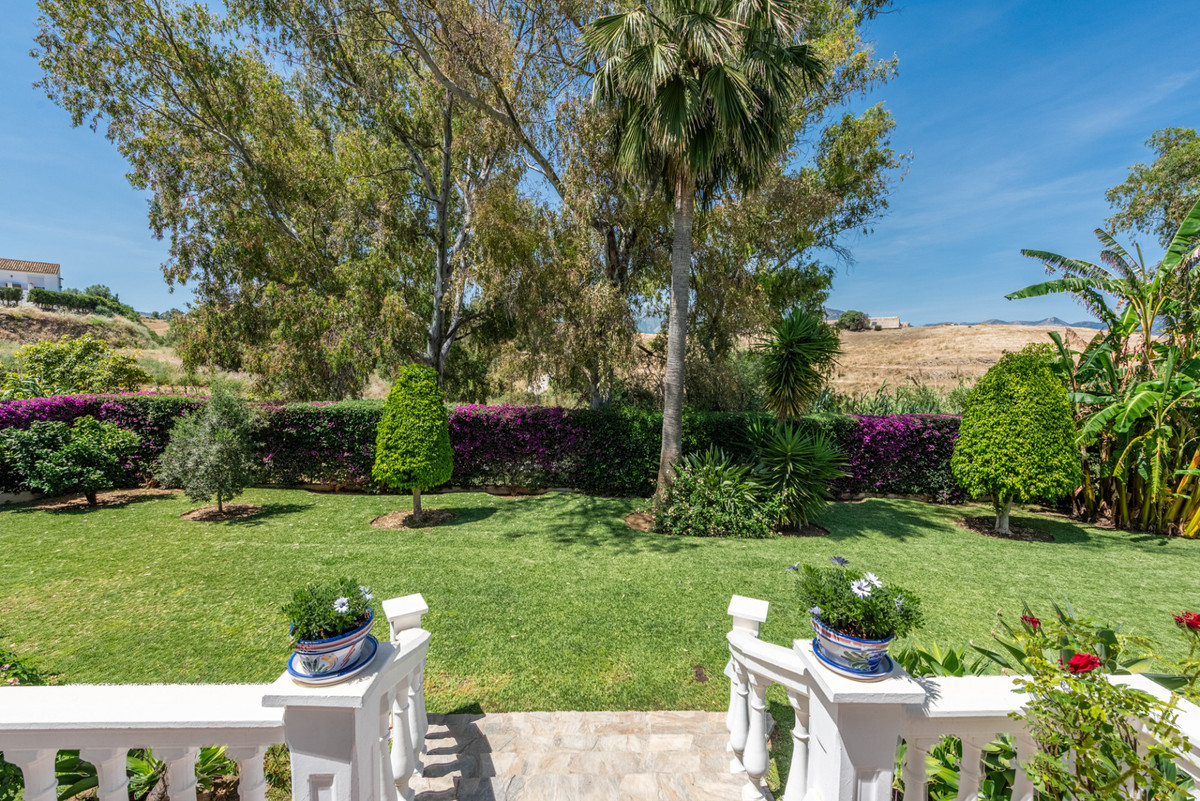 5 Bed Townhouse for sale in Mijas Costa Del Sol, Málaga, Spain