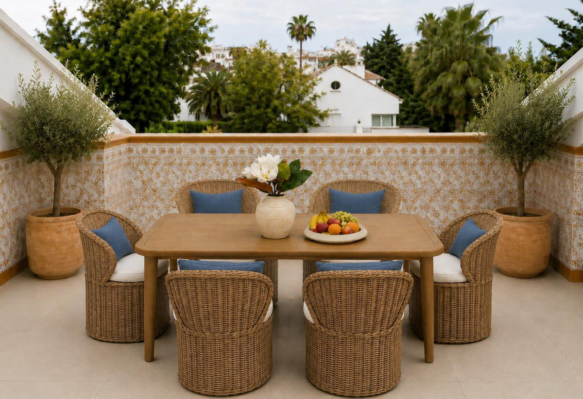 3 Bed Apartment for sale in Nueva Andalucía Costa Del Sol, Málaga, Spain