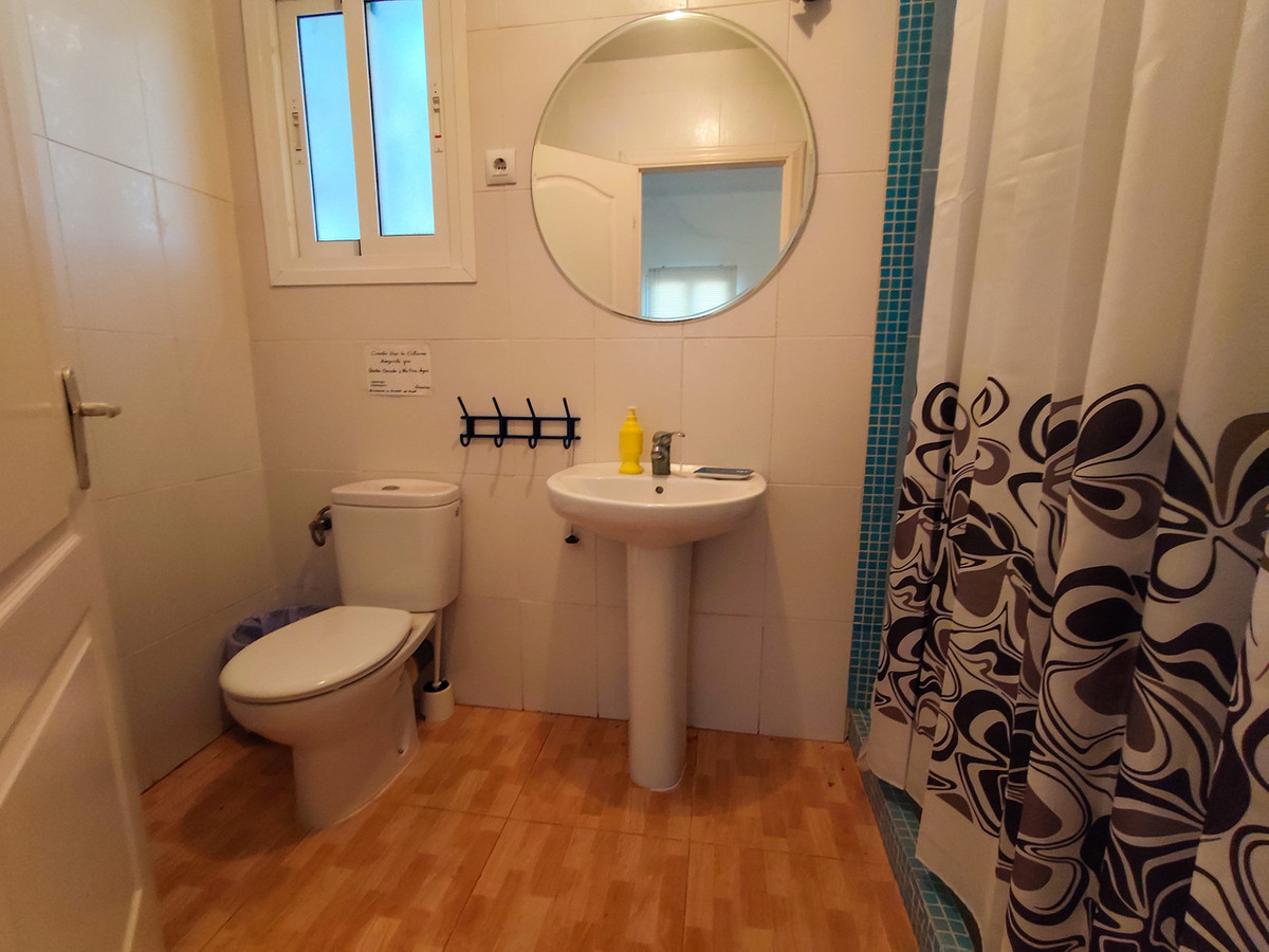 9 Bed Townhouse for sale in Elche Costa Blanca, Alicante, Spain