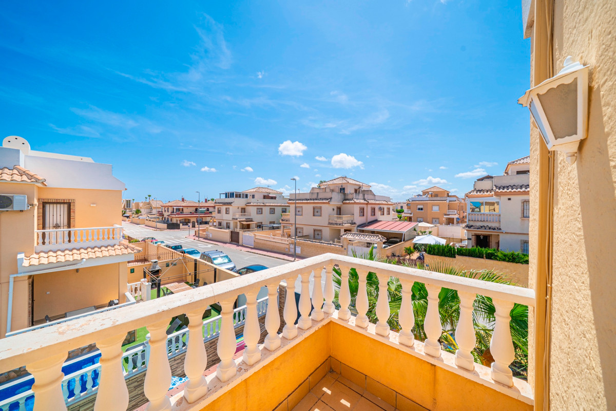 3 Bed Townhouse for sale in Ciudad Quesada Costa Blanca, Alicante, Spain