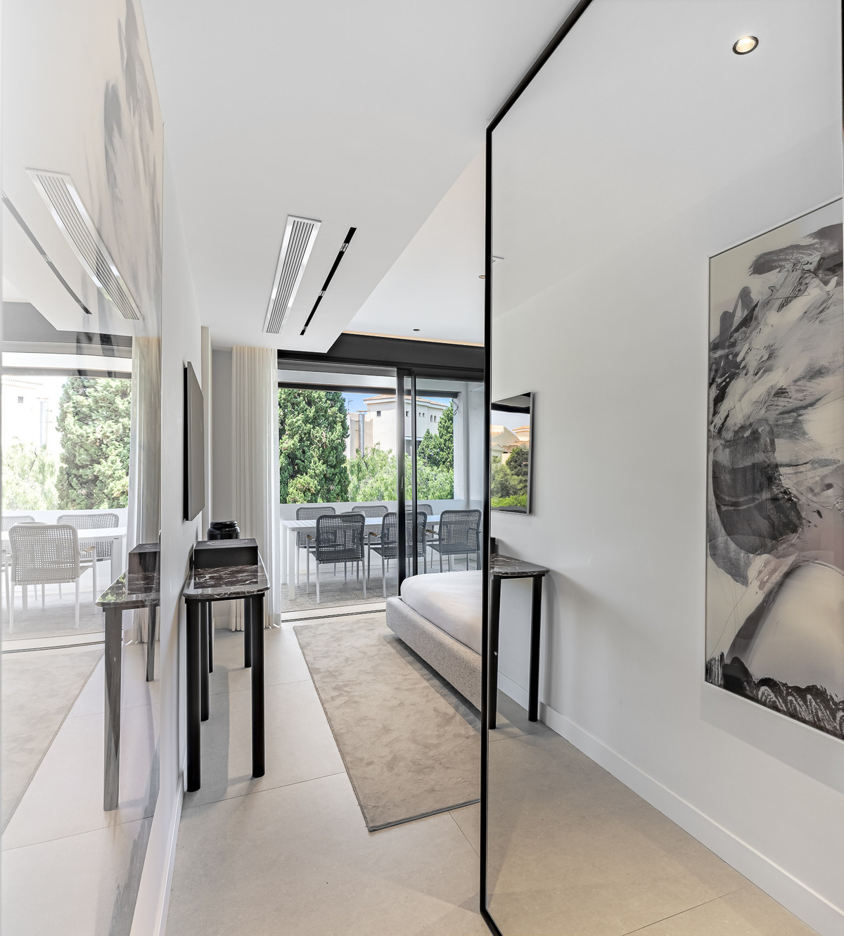 3 Bed Apartment for sale in Puerto Banús Costa Del Sol, Málaga, Spain