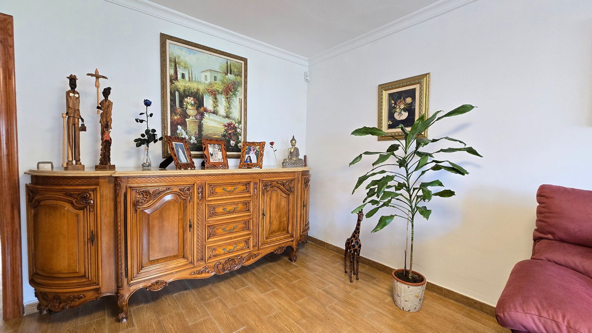 4 Bed Townhouse for sale in Málaga Costa Del Sol, Málaga, Spain