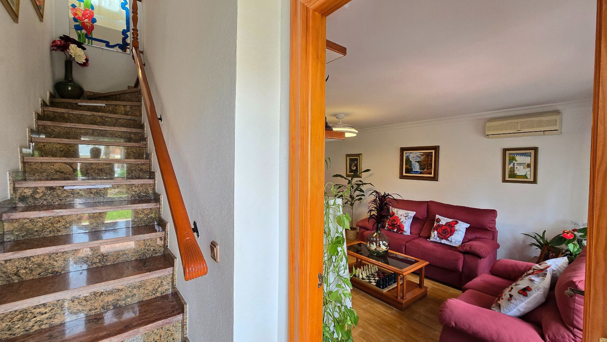 4 Bed Townhouse for sale in Málaga Costa Del Sol, Málaga, Spain