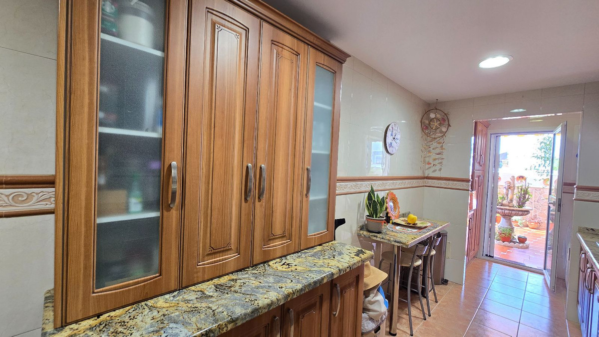 4 Bed Townhouse for sale in Málaga Costa Del Sol, Málaga, Spain