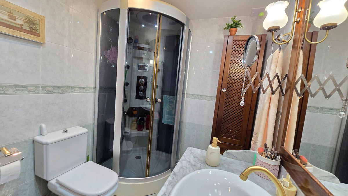 4 Bed Townhouse for sale in Málaga Costa Del Sol, Málaga, Spain