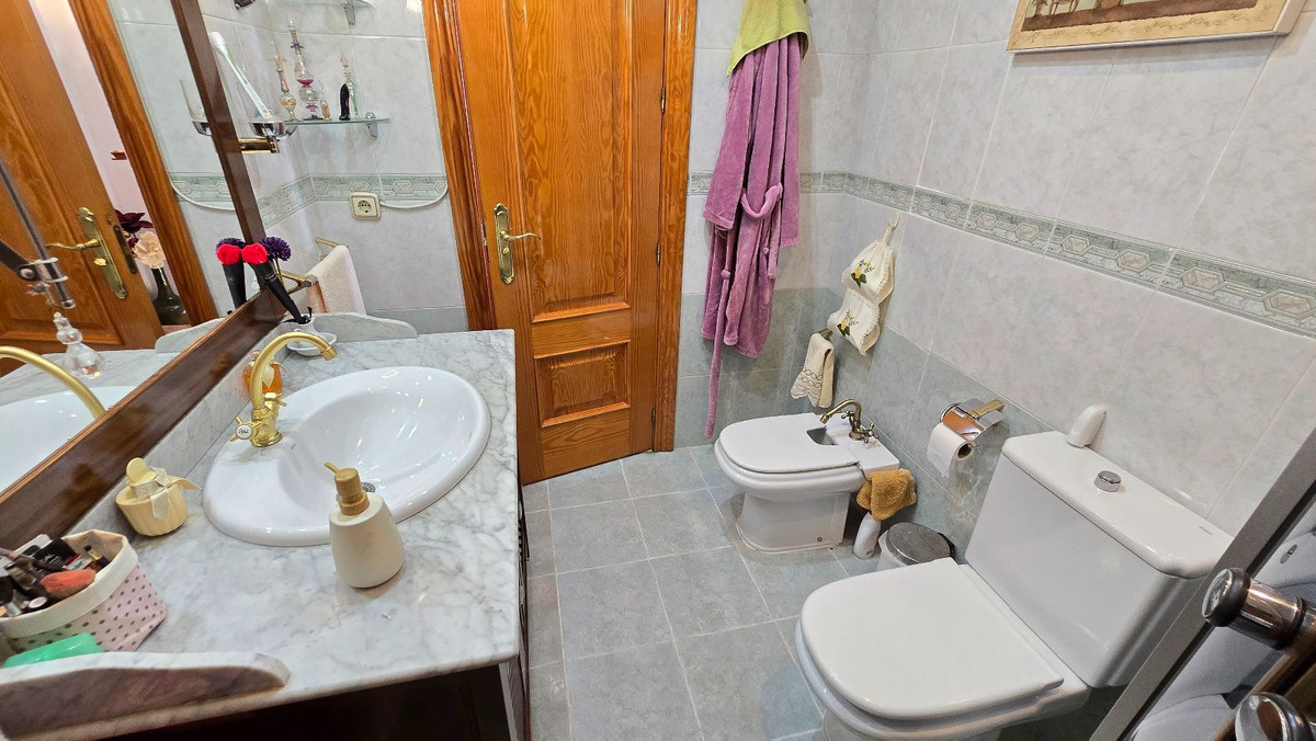 4 Bed Townhouse for sale in Málaga Costa Del Sol, Málaga, Spain