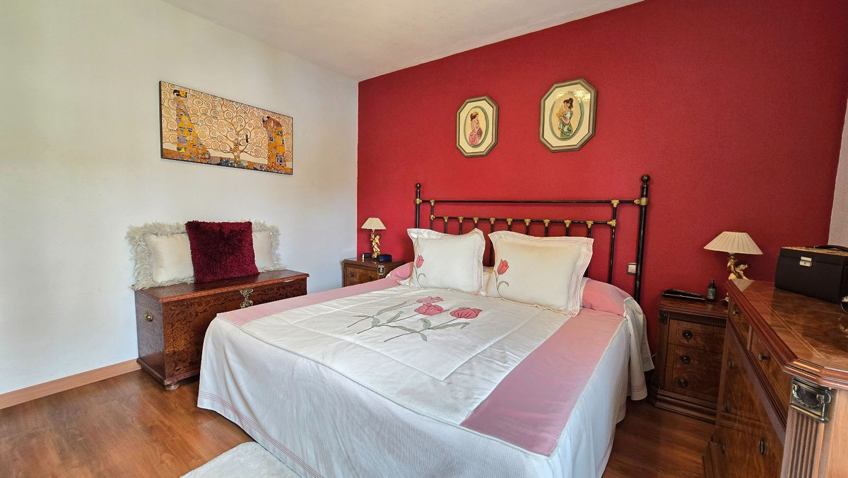 4 Bed Townhouse for sale in Málaga Costa Del Sol, Málaga, Spain