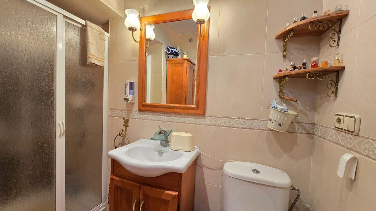 4 Bed Townhouse for sale in Málaga Costa Del Sol, Málaga, Spain