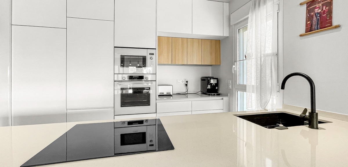 Se vende Apartamento Planta Baja de 3 dormitorios en Costa Blanca, Alicante, España