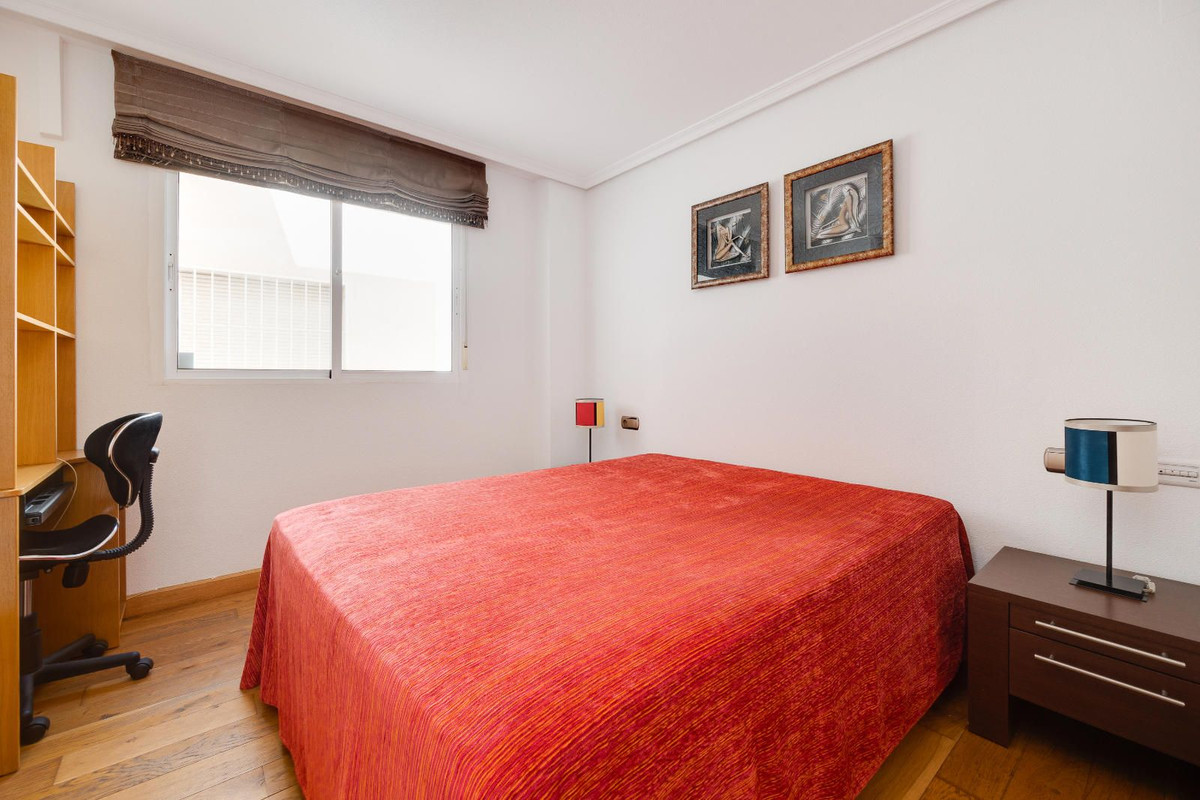 Se vende Ático de 3 dormitorios en Costa Blanca, Alicante, España